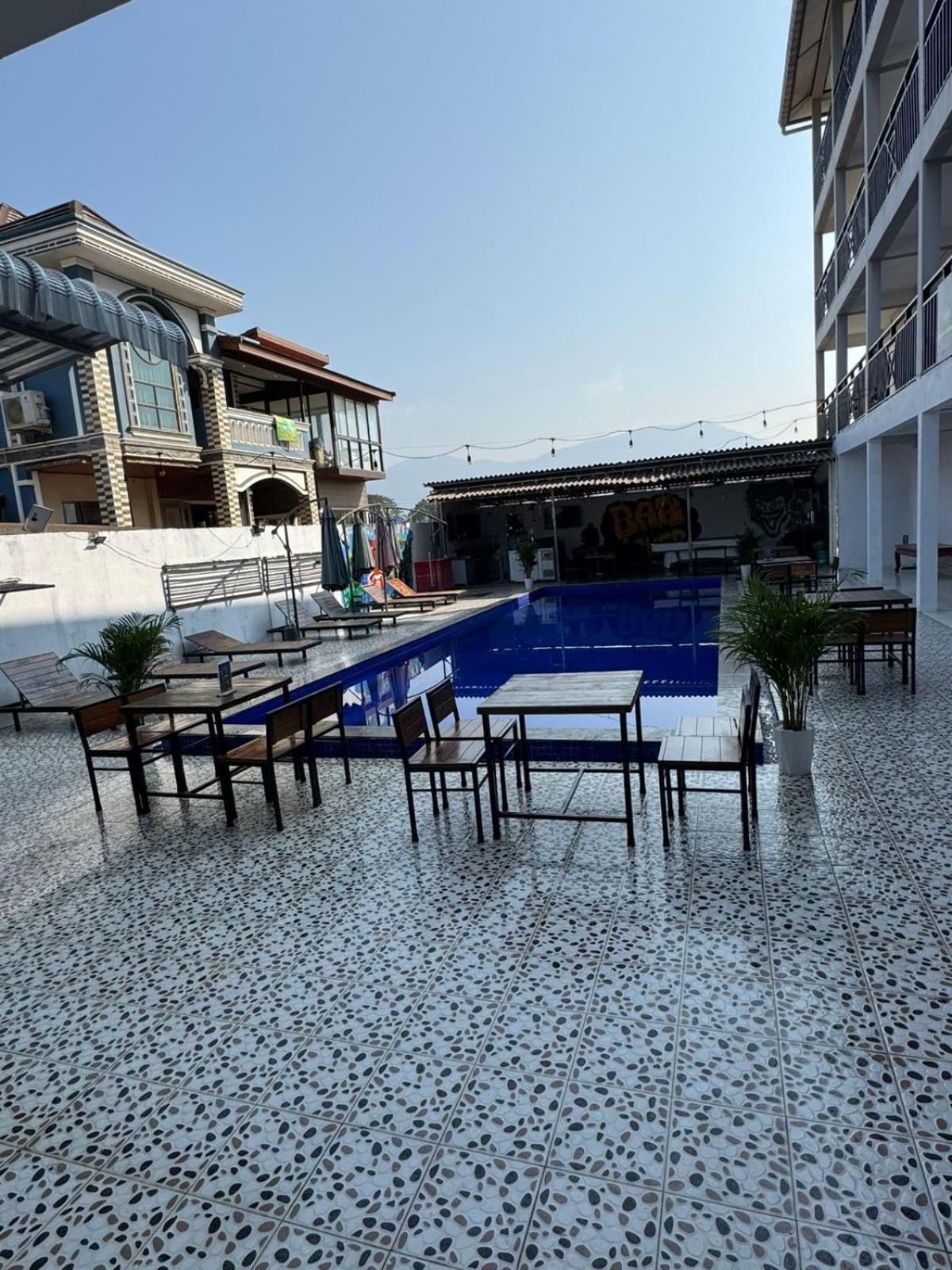 Vang Vieng Santara Backpackers Hostel ภายนอก รูปภาพ